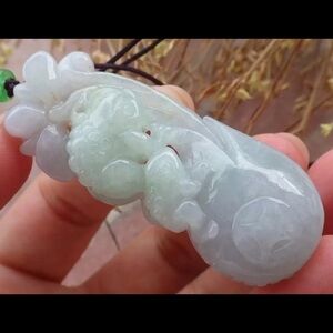Certificate Jadeite Jade Pendant Hand Carved wealth Green Frog Toad Lotus
